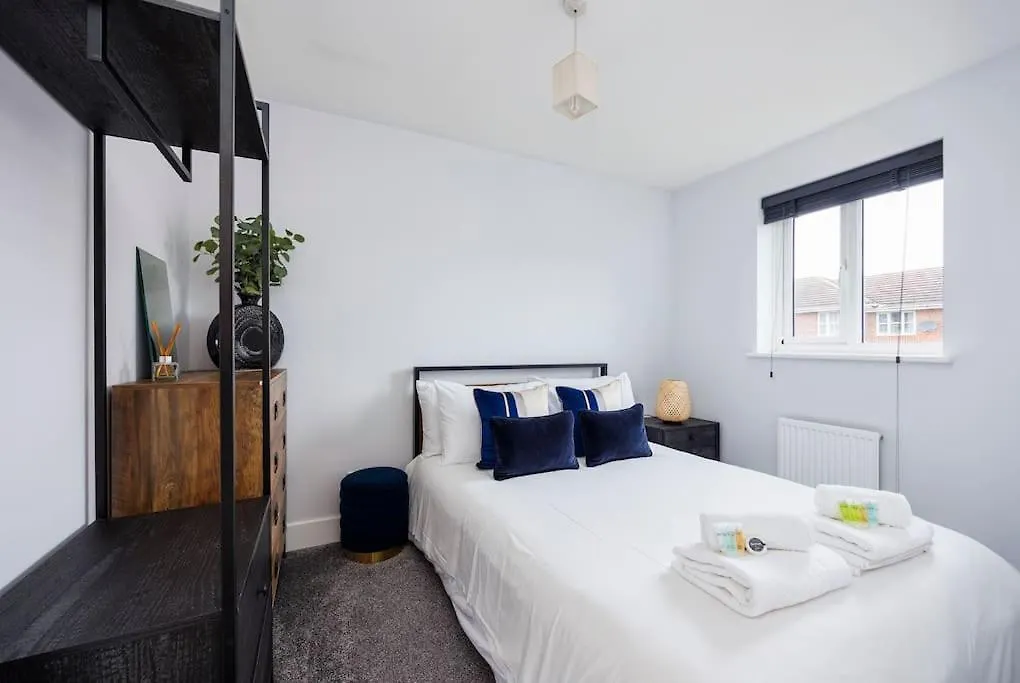 Apartment Stylish 3-Bed East London Home Contractors Parking Sleeps 5 Near Excel London United Kingdom