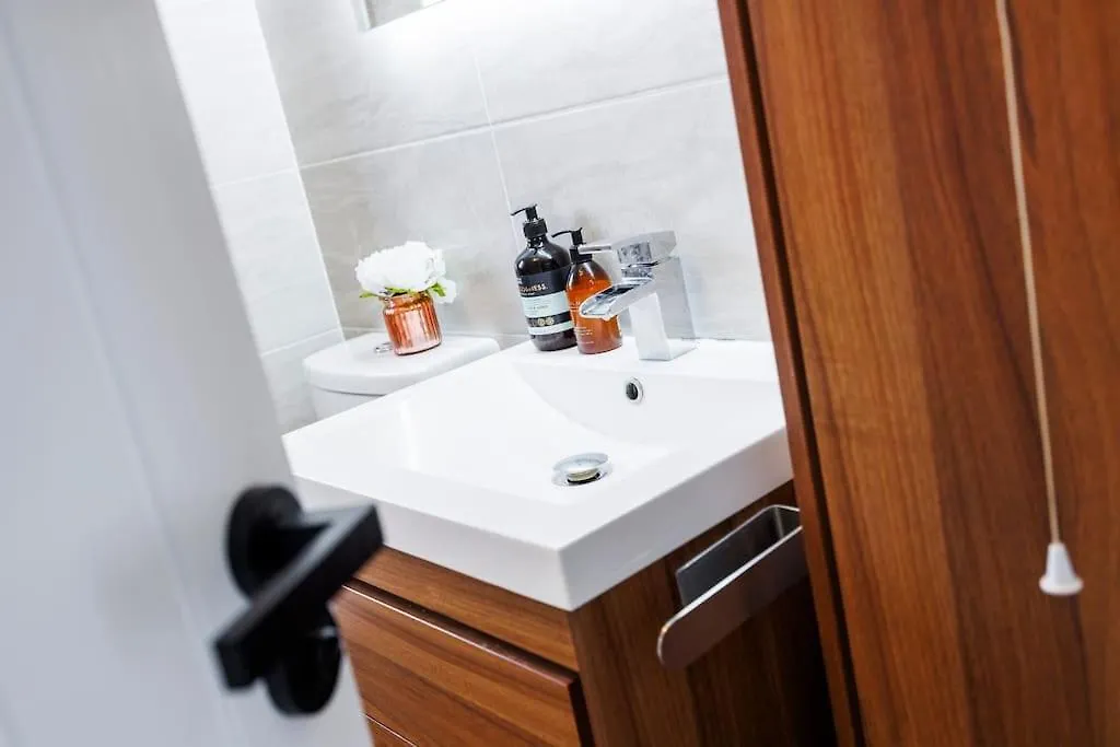 Apartamento Stylish 3-Bed East London Home Contractors Parking Sleeps 5 Near Excel Londres Reino Unido
