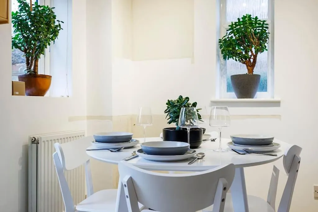 Stylish 3-Bed East London Home Contractors Parking Sleeps 5 Near Excel Londres 0*,