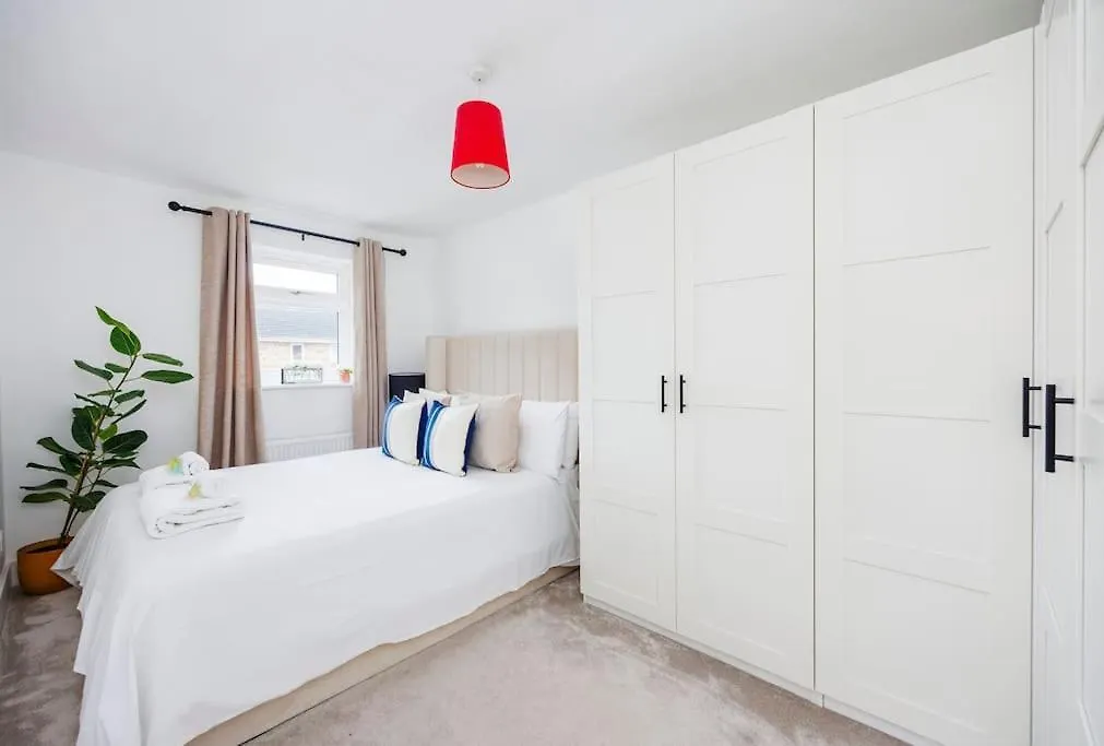 Stylish 3-Bed East London Home Contractors Parking Sleeps 5 Near Excel Londres 0*,
